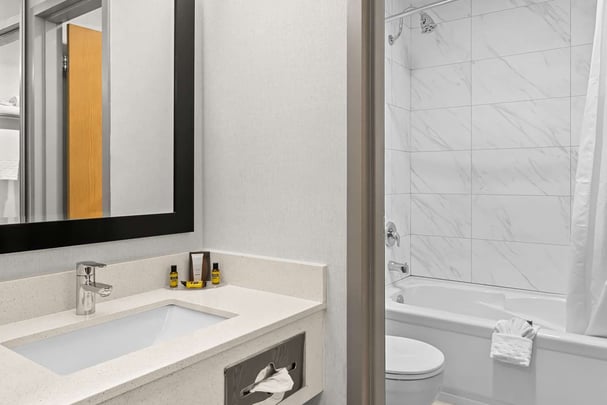 BW Langley BC Bathroom