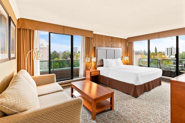 BW Plus Victoria BC Suite