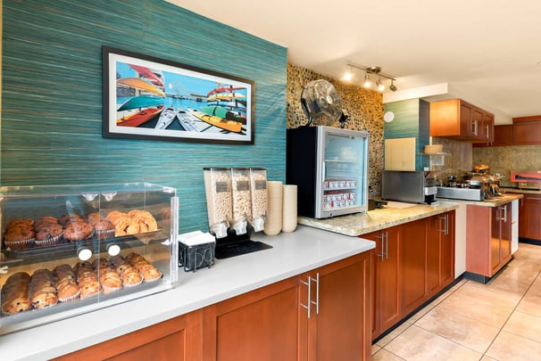 BW Plus Victoria BC BreakfastArea