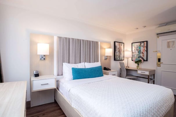 Standard Queen City View