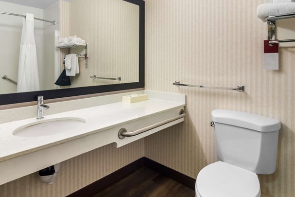 BW Plus Osoyoos BC King