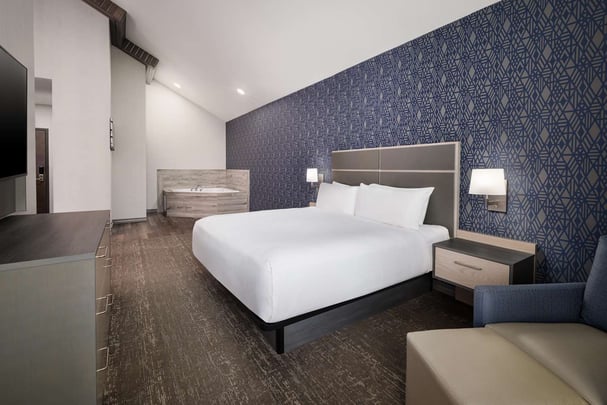 King Room with Fireplace Bedroom