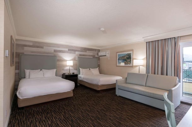 QQ with sofabed high res