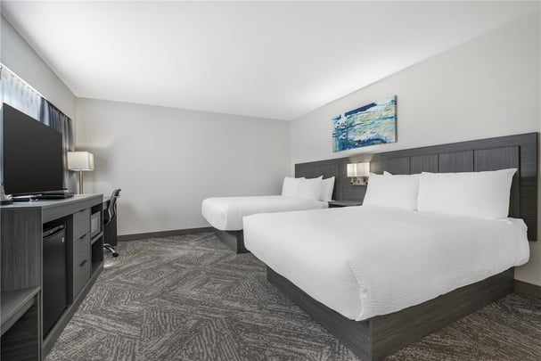 Double Queen Guest Room