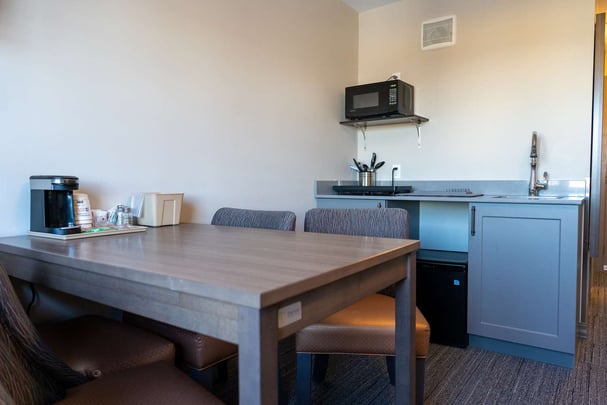 Premium King Kitchenette Room Seating