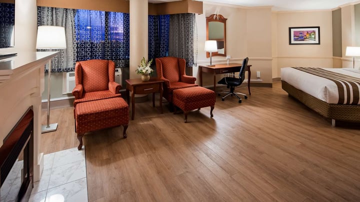 Guest King Bed Room w/ Fireplace