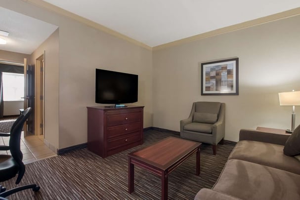 suite 2 rooms