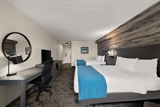 2 Queen Beds with Balcony | Walk In Shower