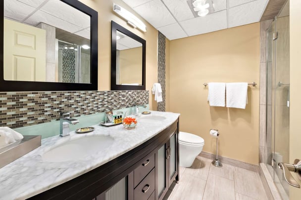 BW Plus ThunderBay ON King