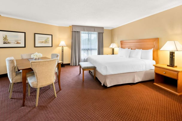 BW Plus ThunderBay ON SuiteKing