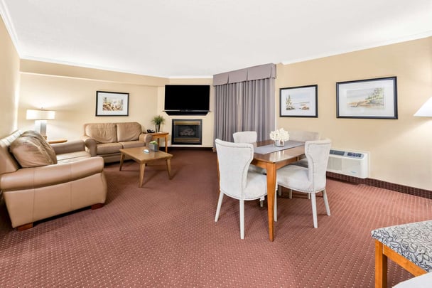 BW Plus ThunderBay ON SuiteKing