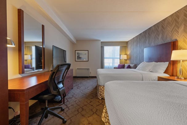 2 Double Beds with Sofa