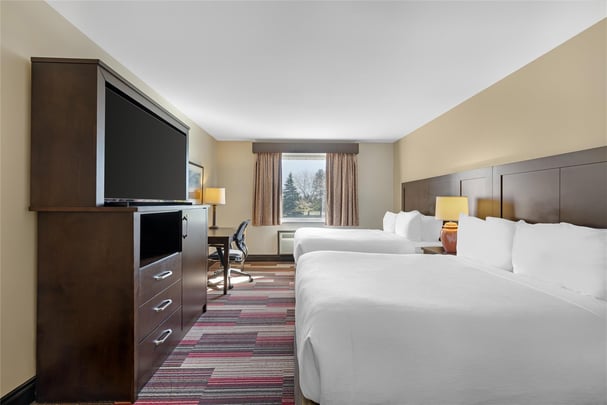 Double Queen Guest Room