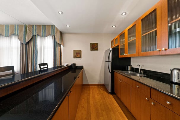 Suite King with Separate Living Area