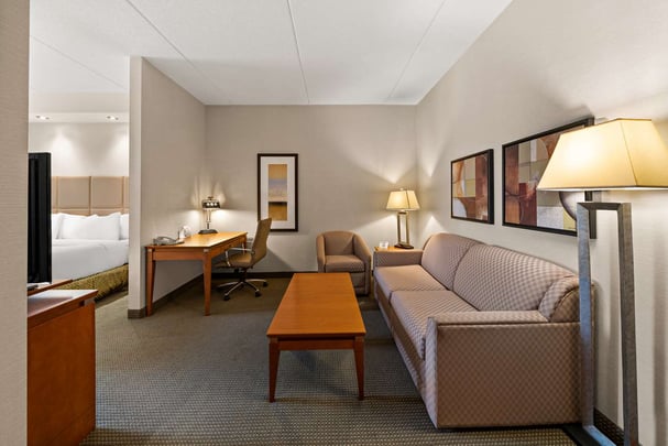 Suite King with Fireplace