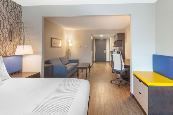 Suite King Kitchenette