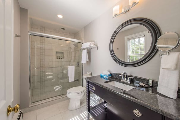 Standard One King Bathroom