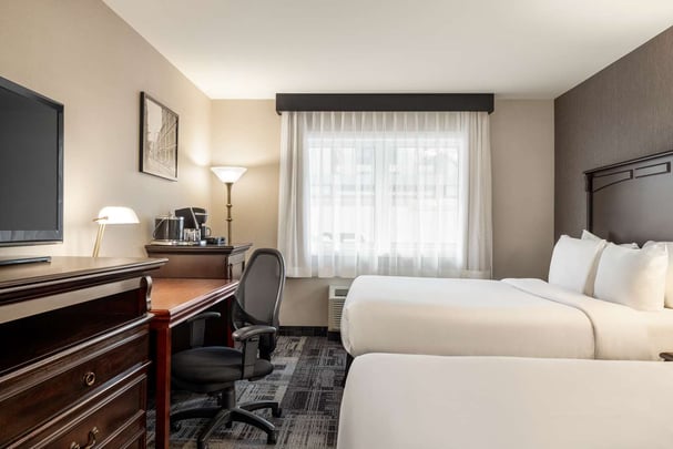 Best Western Plus Quebec City Center Traditional Queen