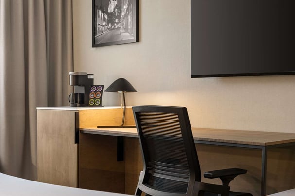 Best Western Plus Quebec City Center King Room