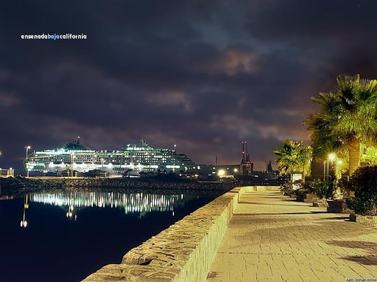 Cruise Ship