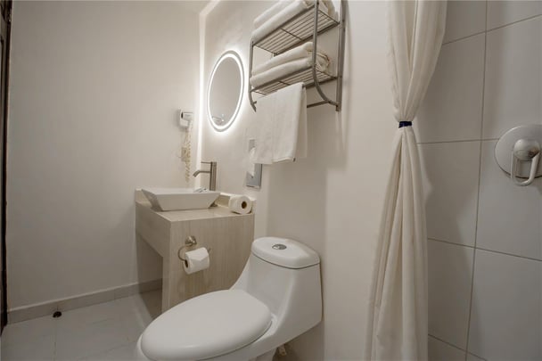 Two Double Bed Bath