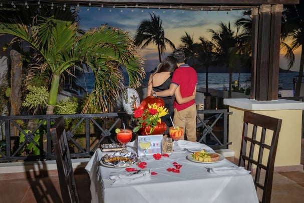 Prepare for an especial evening!