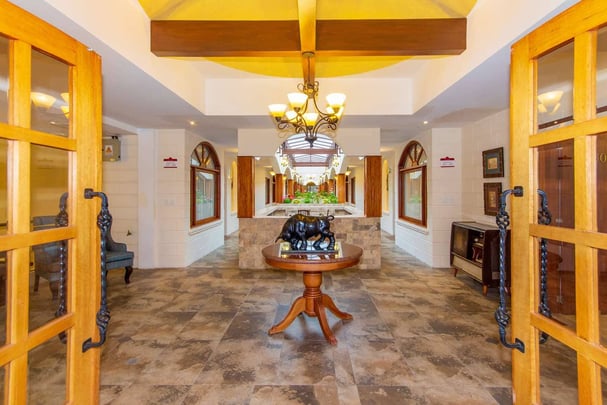 Premium Rooms Corridors