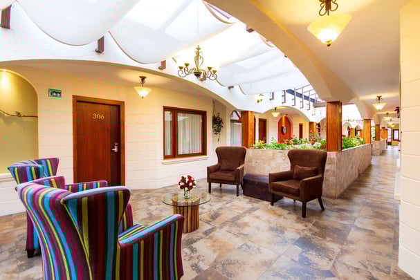 Premium Rooms Corridors