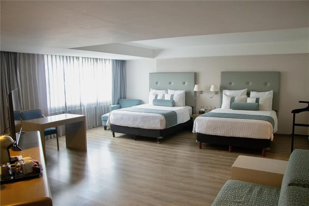 Double Suite Upper Level