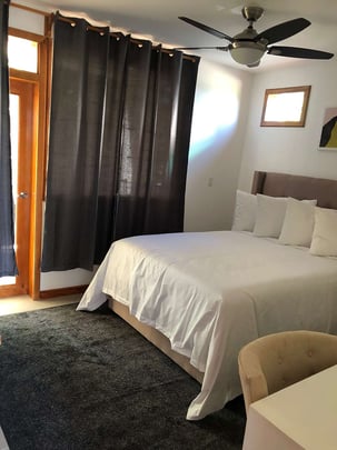 STUDIO SUITE BEDROOM