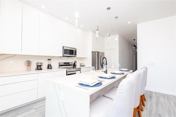 Family Condo Suite Kitchen