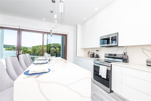 Family Condo Suite Kitchen