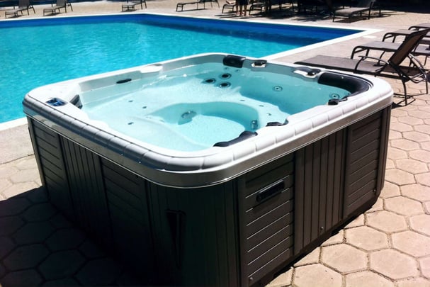 Jacuzzi Pool
