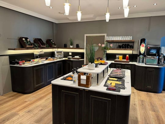 Breakfast buffet Gyldenlove