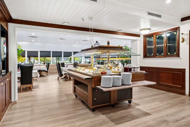 Laegreid restaurant area