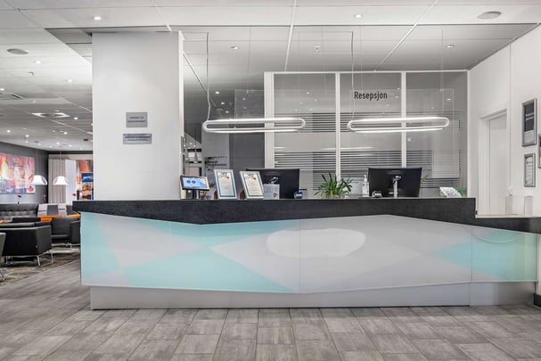 Best Western Leto Arena lobby