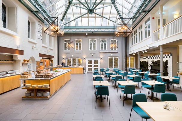 Bakeriet breakfast area