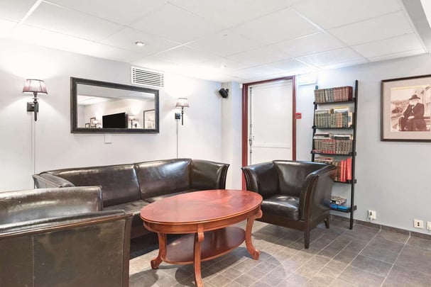 Ole Tobias lounge area