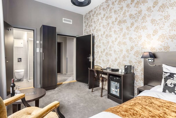 Saga room single superior