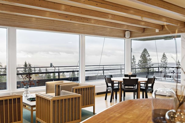 Lounge area with view