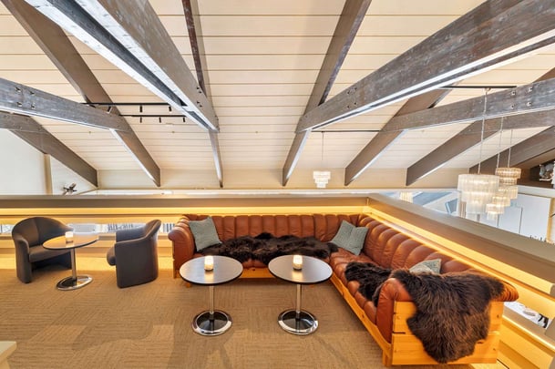 Event facility and bar