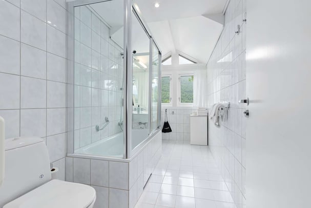 Bathroom junior suite