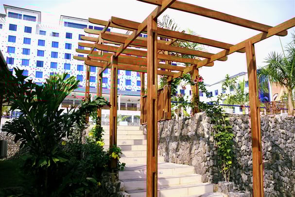 Best Western Plus Serene Atlantic Hotel