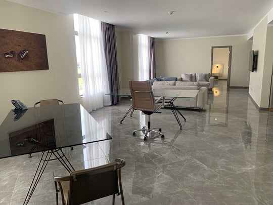 Presidential suite living room