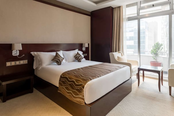 Standard Queen Bed Room