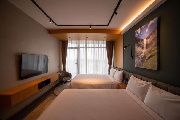 Double queen size bed room