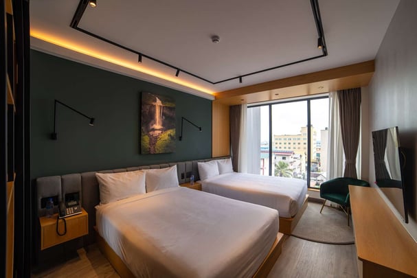 Double queen size bed room