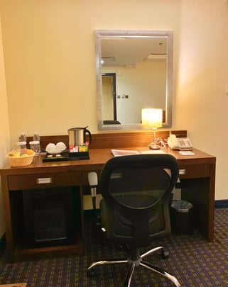 Business Suite Room