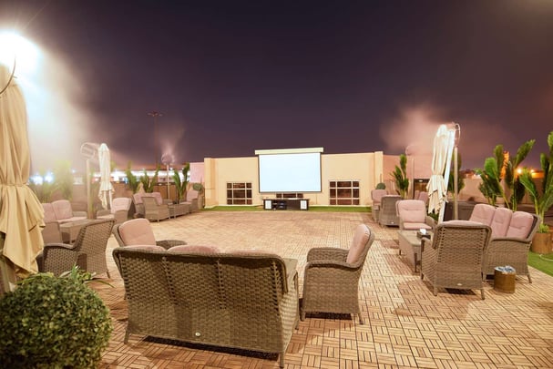 Outdoor Fursan Lounge