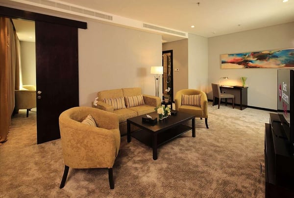 Guest Room Seating Area